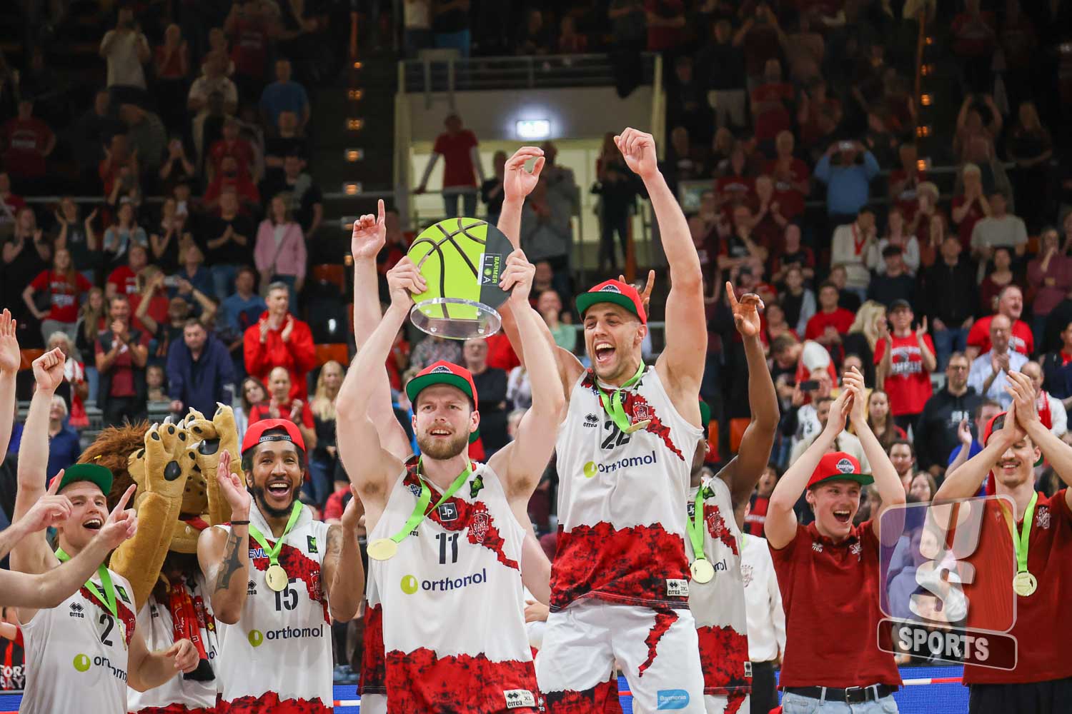 Finale BARMER 2. Basketball Bundesliga, Finale zwischen Bayer Giants Leverkusen gegen SBB Baskets Wolmirstedt