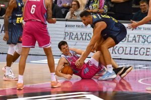 Basketball : Telekom Baskets Bonn - EWE Baskets Oldenburg