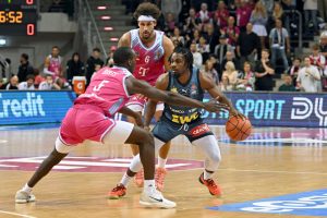 Basketball : Telekom Baskets Bonn - EWE Baskets Oldenburg