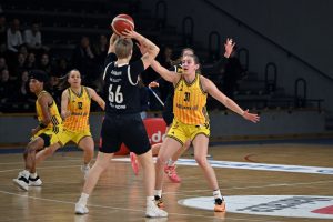 Basketball : ALBA Berlin - TK Hannover Lüchse