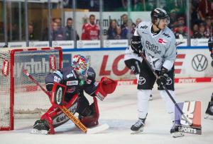 VfL SparkassenStars Bochum gegen ART Giants Düsseldorf