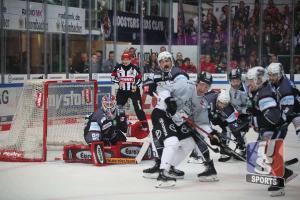 VfL SparkassenStars Bochum gegen ART Giants Düsseldorf