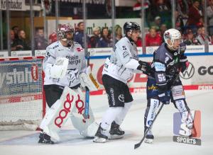 VfL SparkassenStars Bochum gegen ART Giants Düsseldorf